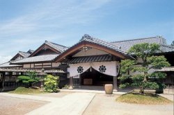 画像1: 会津若松市内から鶴ケ城や武家屋敷や飯盛山や御薬園など観光して会津若松市内へのタクシー手配