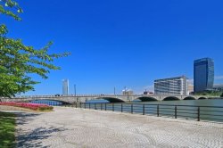 画像1: 新潟市内から万代橋や新潟市美術館や会津八一記念館や敦井美術館など観光して新潟市内へのタクシー手配