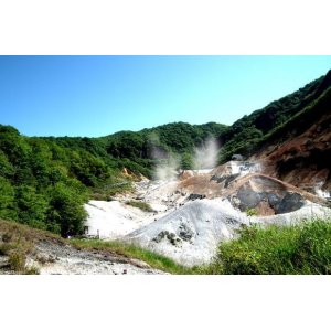 画像: 新千歳空港より支笏湖や白老ポロトコタンや登別地獄谷観光して洞爺湖温泉までタクシー手配