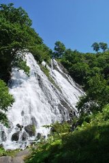 画像: 網走市よりオシンコシンの滝や知床五湖観光後川湯温泉へのタクシー手配