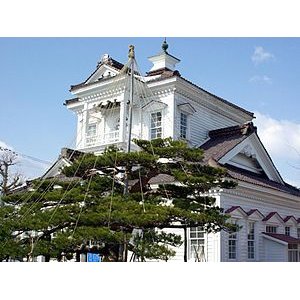 画像: 鶴岡市内から致道博物館と鶴岡公園と致道館見学して鶴岡市内へのタクシー手配