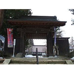 画像: 米沢市内から高畠ワイナリーや春日山林泉寺や上杉神社など観光して赤湯温泉へのタクシー手配