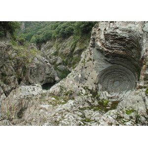 画像: 名古屋市内から有楽苑如庵や国宝犬山城や美濃加茂や飛水狭の甌穴群や中山七里を見学して下呂温泉ヘのタクシー手配